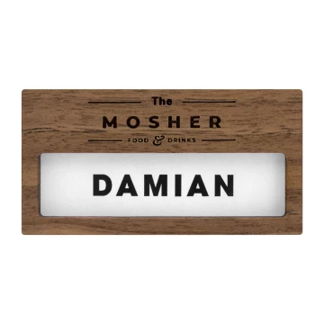 Identyfikator z okienkiem drewniany - orzech amerykański premium - wym: 66x34mm - ID141