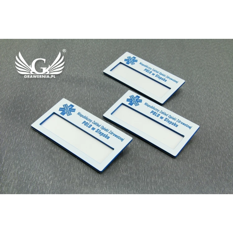 Identyfikator z okienkiem - White M - ID025