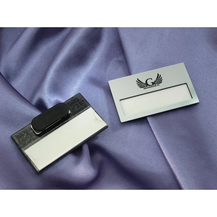 Identyfikator z okienkiem - Silver B - ID022