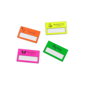Identyfikator z okienkiem - neon - B - wym. 67x40mm - ID081