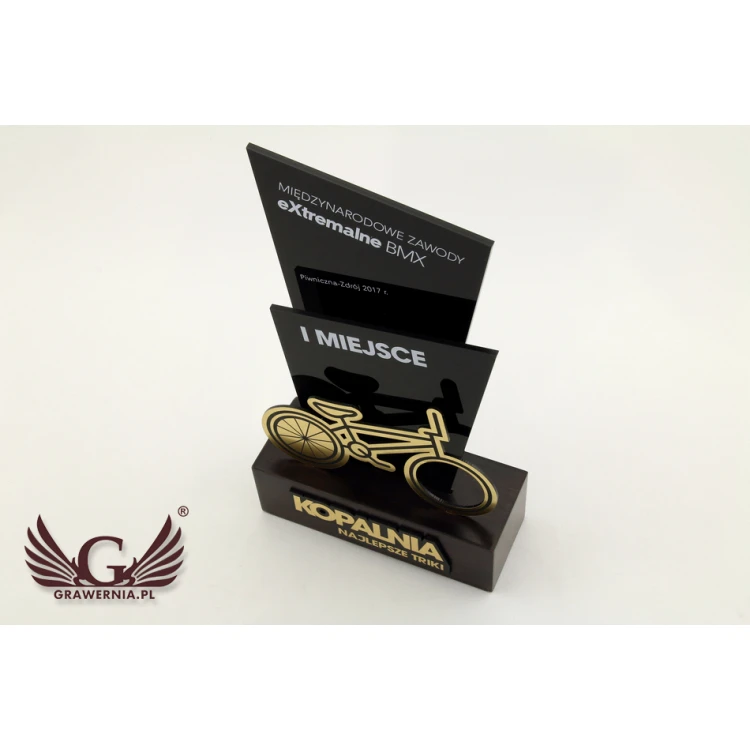 Trofeum akrylowe - EXTREME- model DTA40 - wys. 21,5cm